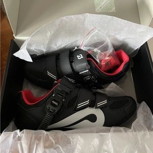 peleton cycling shoes BRAND NEW women’s size 8